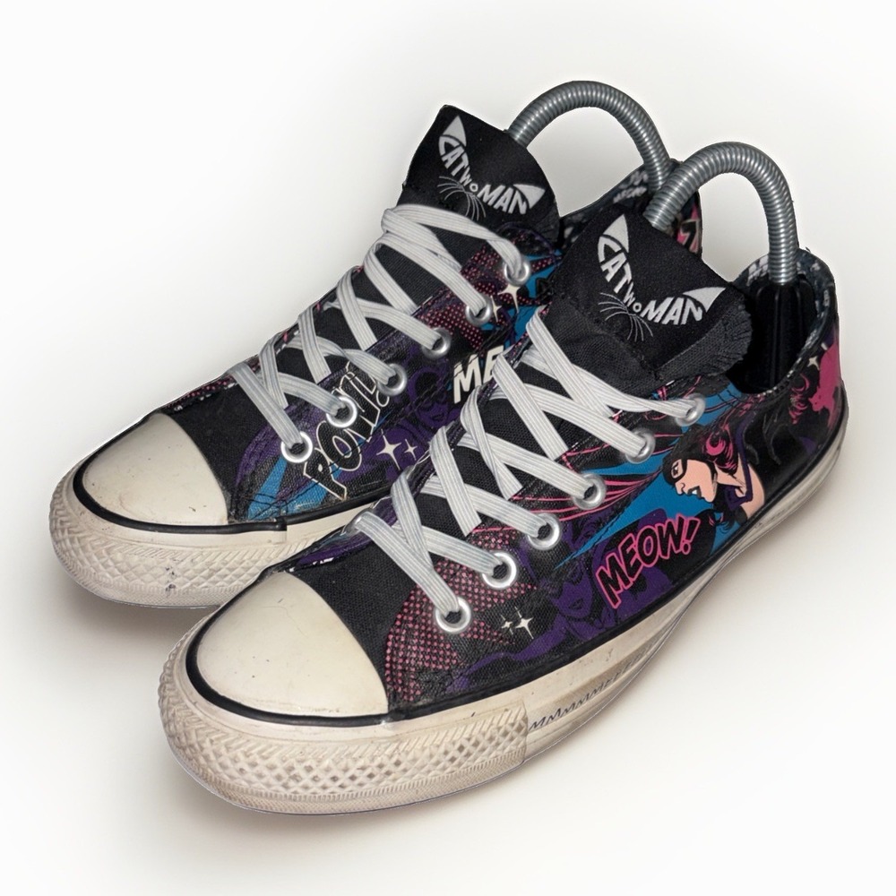 Converse Catwoman Limited Sneakers Unisex 6 Men/ 8 Women DC Comics Shoes